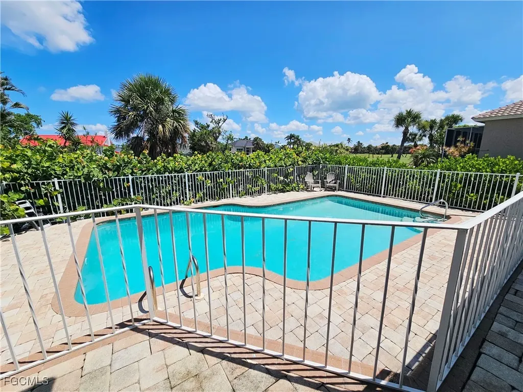 1242 Par View Drive Sanibel FL 33957
