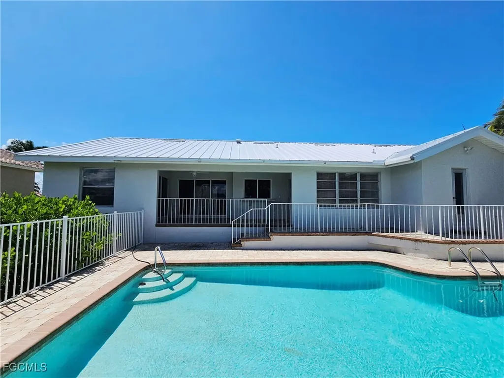 1242 Par View Drive Sanibel FL 33957