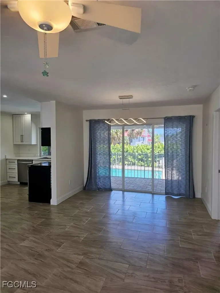1242 Par View Drive Sanibel FL 33957
