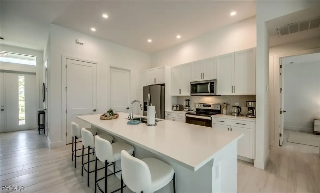 326 SW 31st Terrace Cape Coral FL 33914