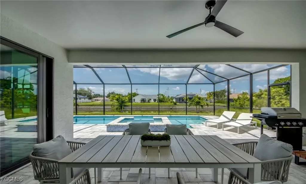 326 SW 31st Terrace Cape Coral FL 33914