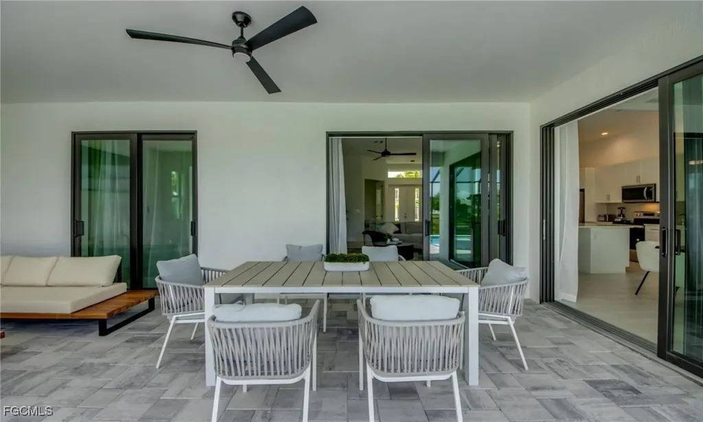 326 SW 31st Terrace Cape Coral FL 33914