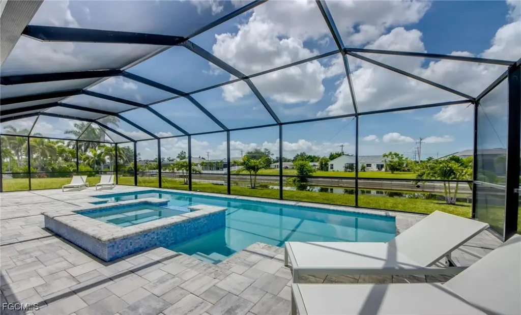 326 SW 31st Terrace Cape Coral FL 33914
