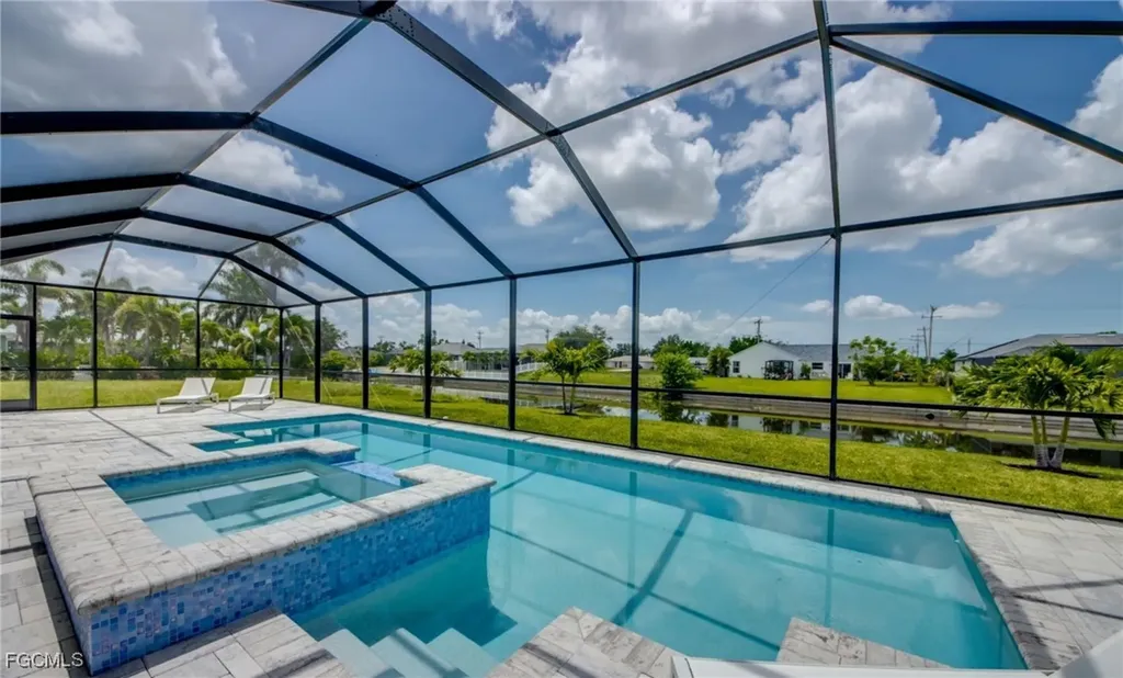 326 SW 31st Terrace Cape Coral FL 33914