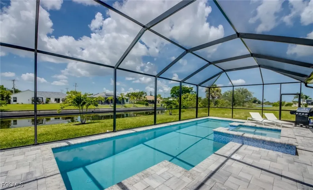 326 SW 31st Terrace Cape Coral FL 33914