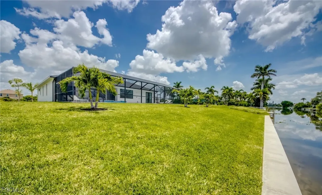326 SW 31st Terrace Cape Coral FL 33914