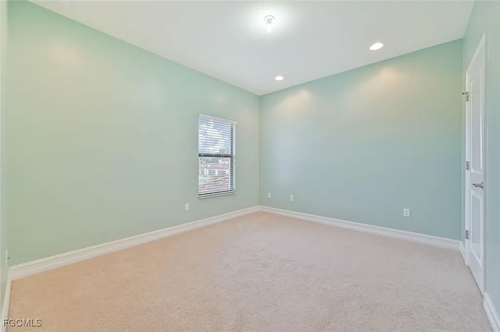 7709 Bristol Circle Naples FL 34120