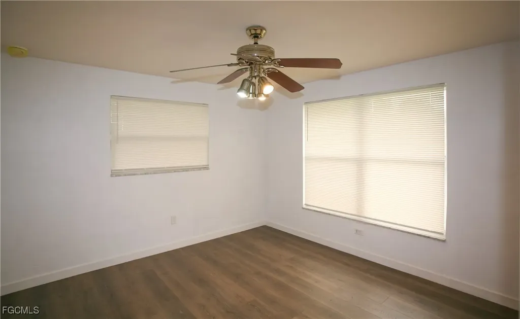 1525 Covington Circle E Fort Myers FL 33919