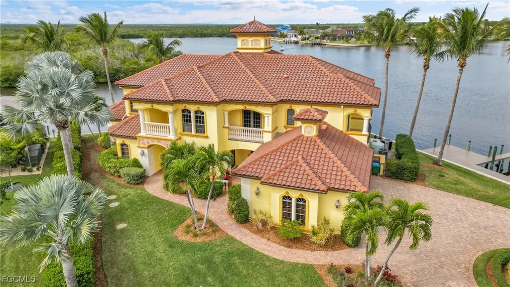 879 W Cape Estates Circle Cape Coral FL 33993