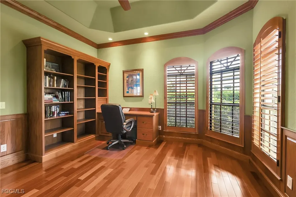 879 W Cape Estates Circle Cape Coral FL 33993