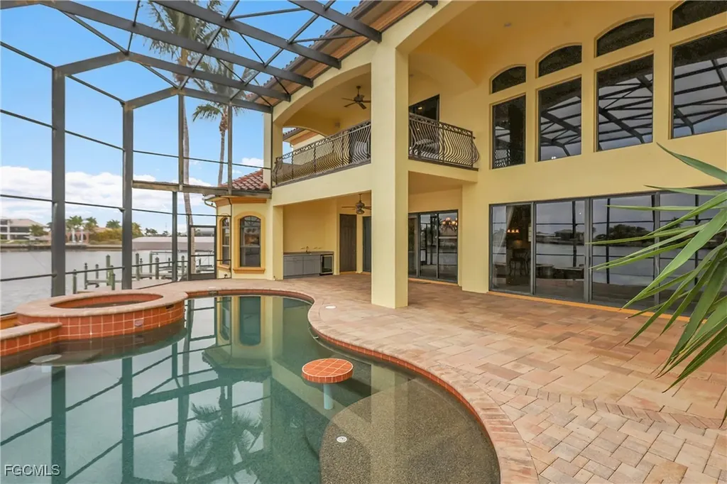 879 W Cape Estates Circle Cape Coral FL 33993