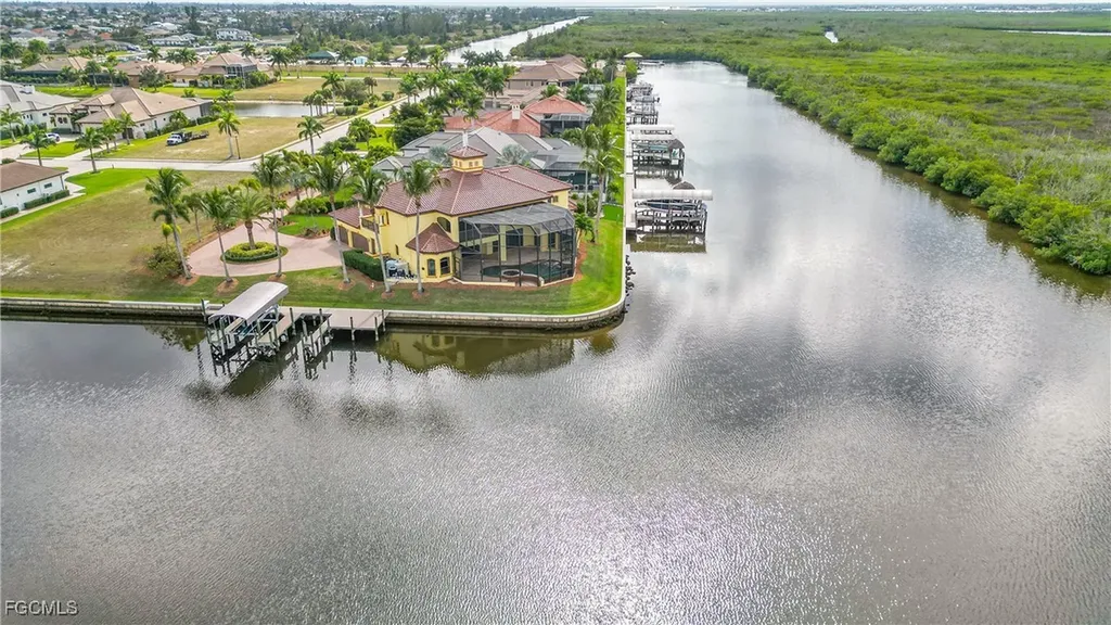 879 W Cape Estates Circle Cape Coral FL 33993