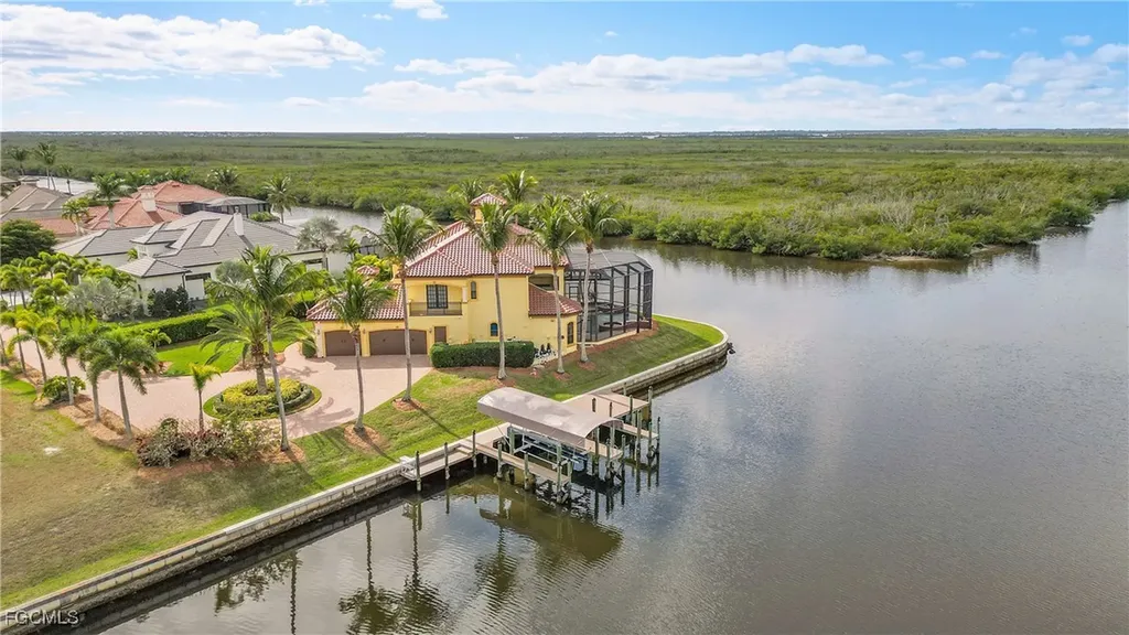 879 W Cape Estates Circle Cape Coral FL 33993