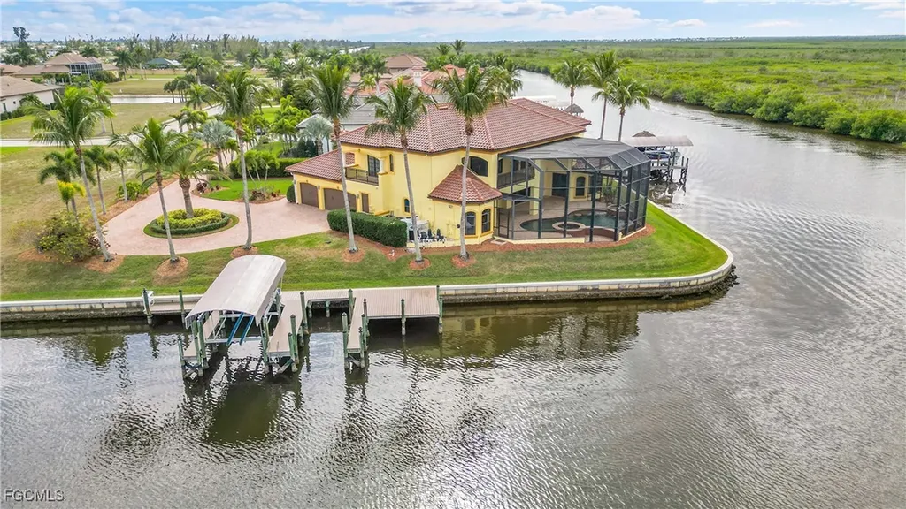 879 W Cape Estates Circle Cape Coral FL 33993