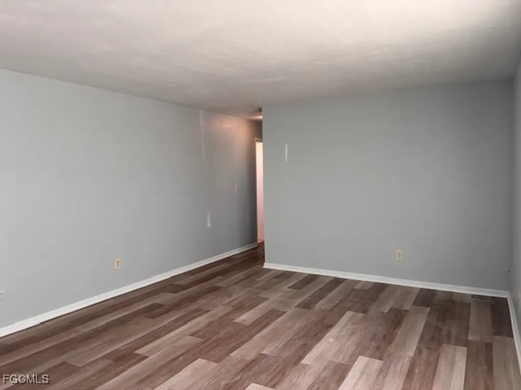 1152 Cherokee Avenue Lehigh Acres FL 33936