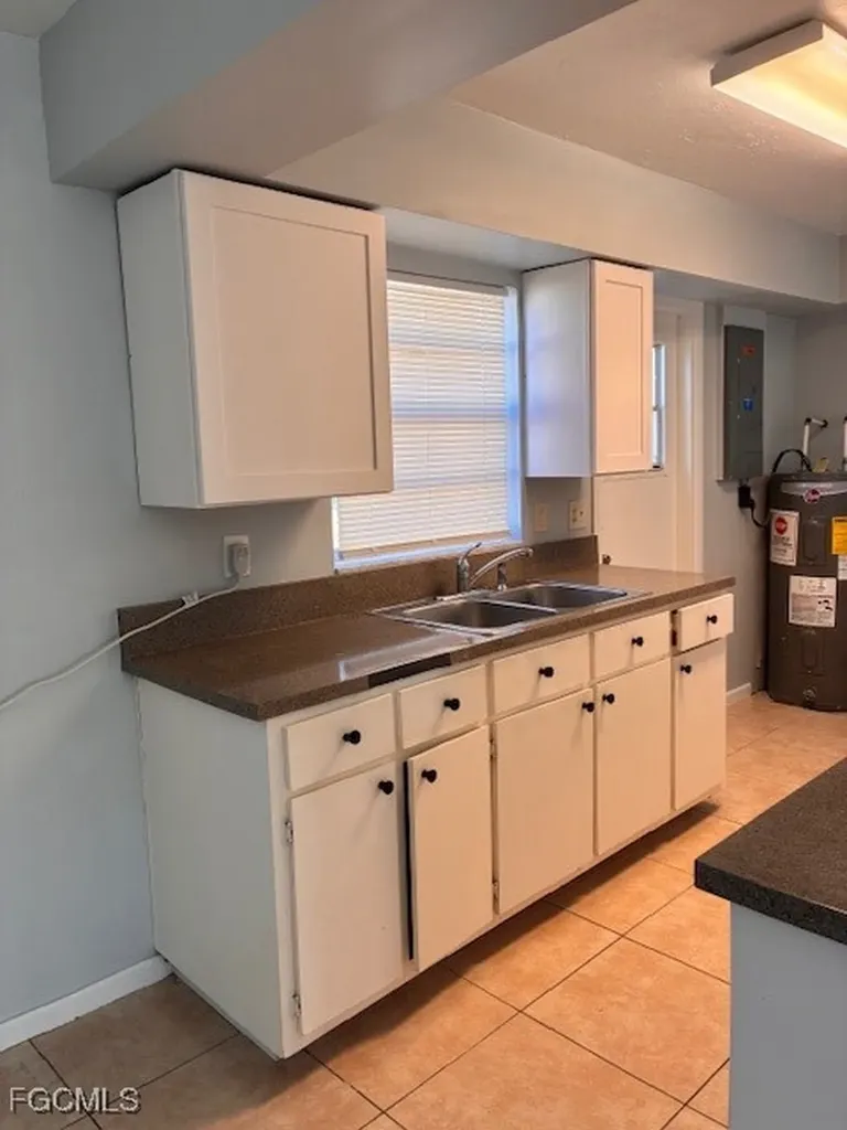 1152 Cherokee Avenue Lehigh Acres FL 33936
