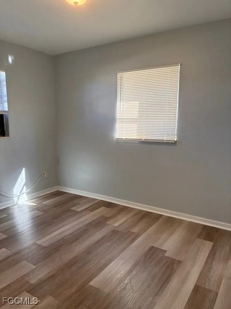 1152 Cherokee Avenue Lehigh Acres FL 33936