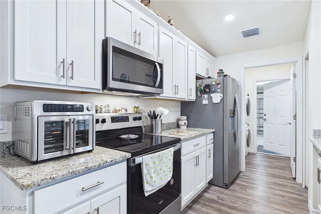3008 Redwood Lane Labelle FL 33935