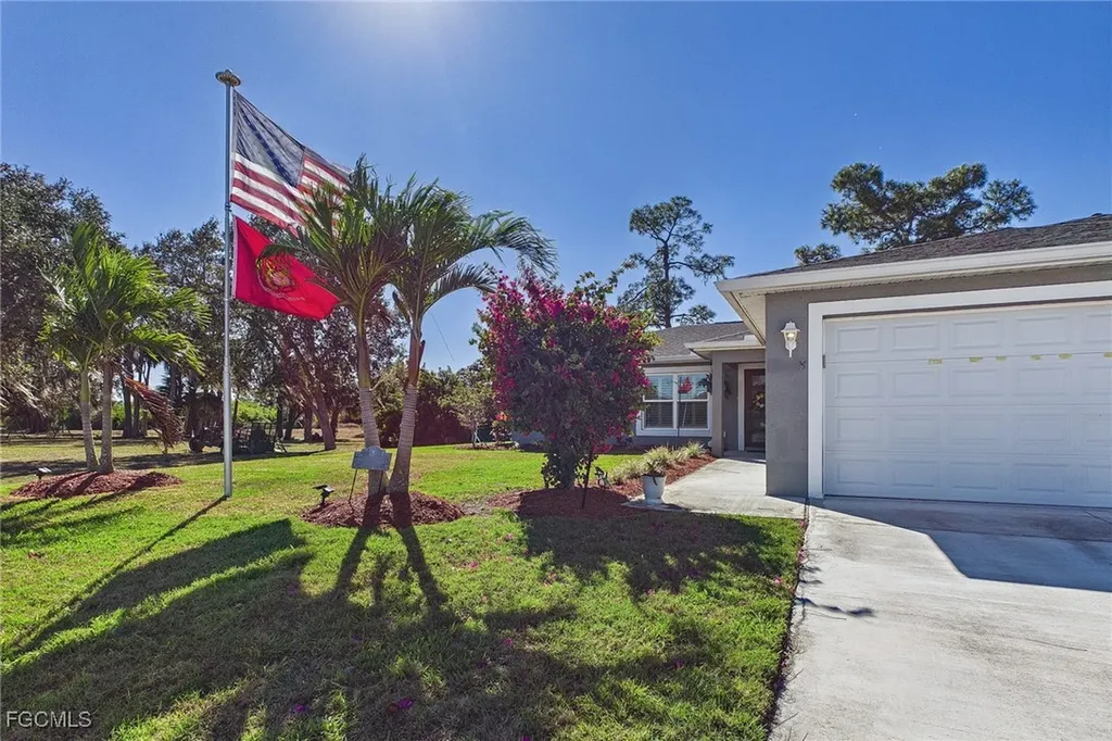 3008 Redwood Lane Labelle FL 33935