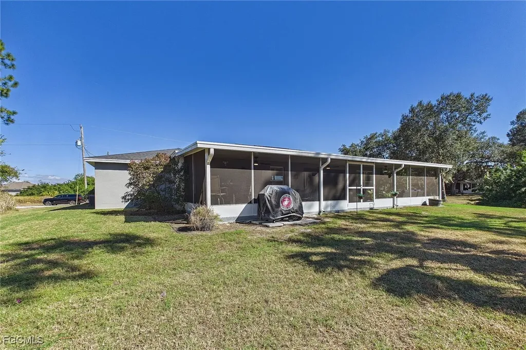 3008 Redwood Lane Labelle FL 33935