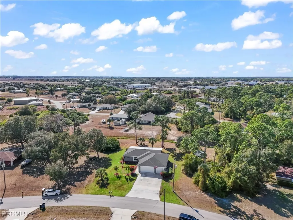 3008 Redwood Lane Labelle FL 33935