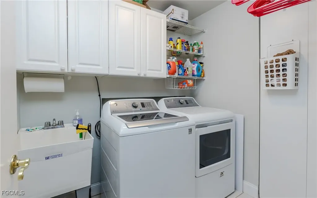 1910 Virginia Avenue Fort Myers FL 33901