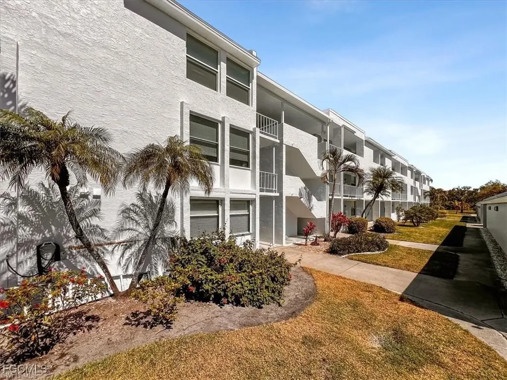 5959 Winkler Road Fort Myers FL 33919