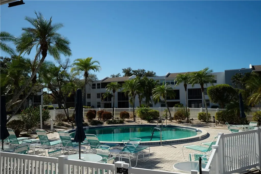 5959 Winkler Road Fort Myers FL 33919
