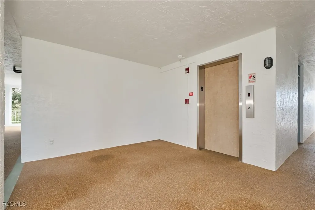 5959 Winkler Road Fort Myers FL 33919