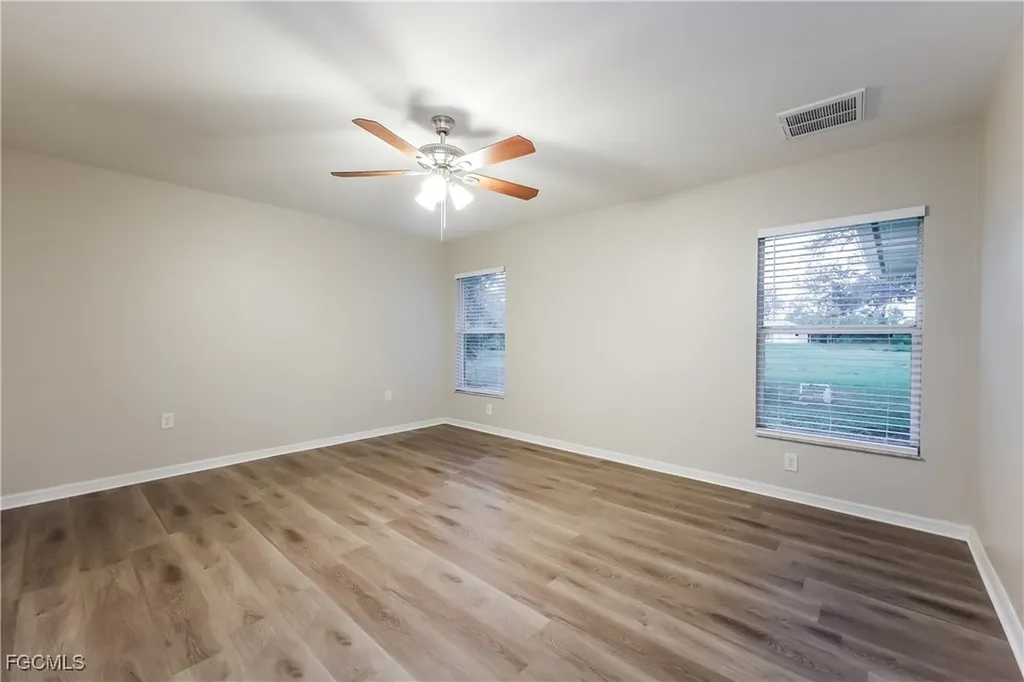 2904 Wanda Avenue S Lehigh Acres FL 33976