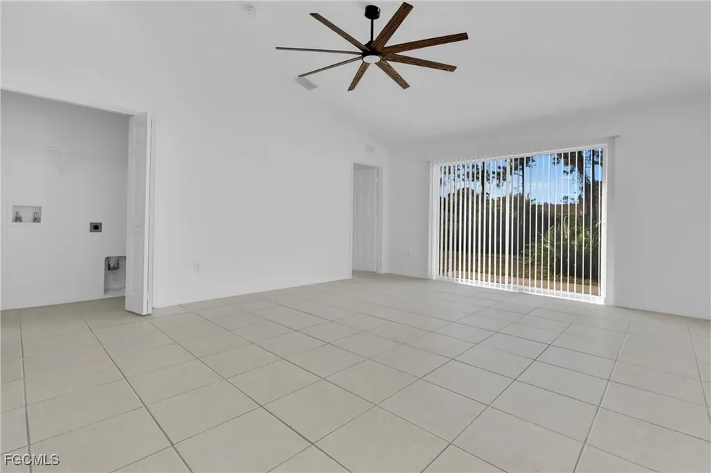 4713/4715 28th Street SW Lehigh Acres FL 33973