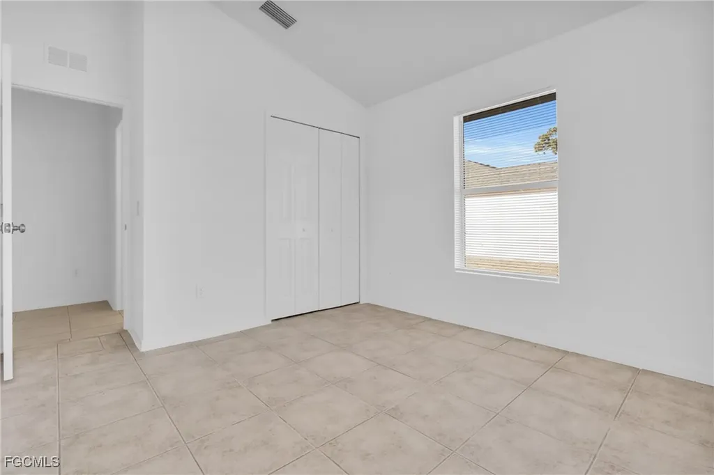 4713/4715 28th Street SW Lehigh Acres FL 33973