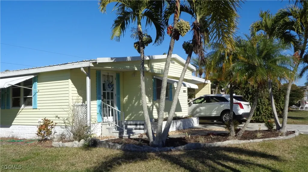 7696 Helen Road Bokeelia FL 33922