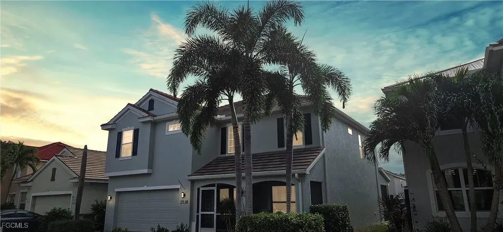 2538 Blackburn Circle Cape Coral FL 33991