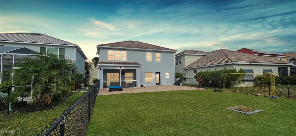 2538 Blackburn Circle Cape Coral FL 33991