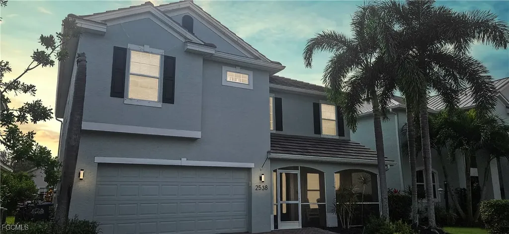 2538 Blackburn Circle Cape Coral FL 33991
