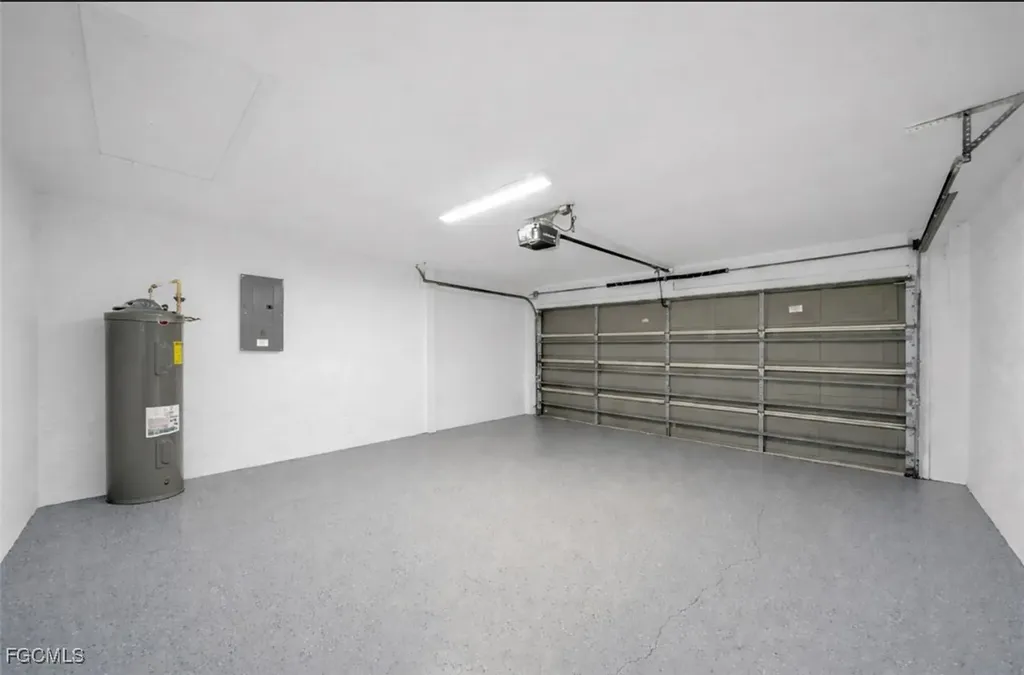 309 SE 8th Street Cape Coral FL 33990