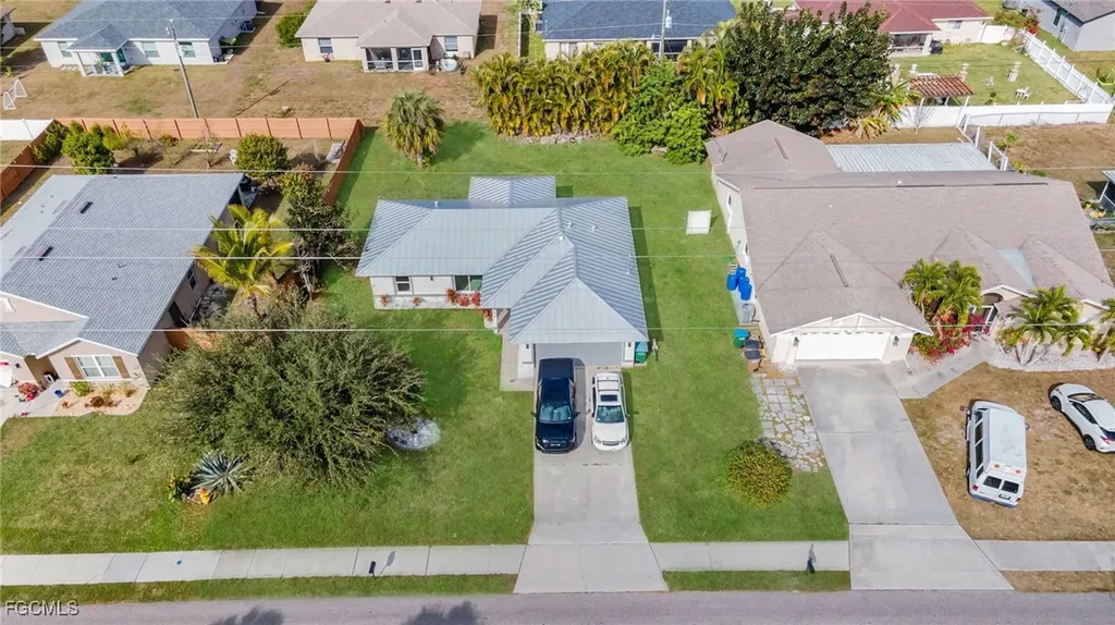 309 SE 8th Street Cape Coral FL 33990