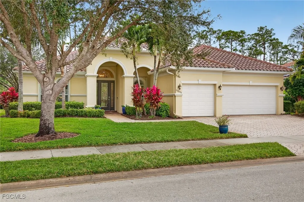 10890 Stonington Avenue Fort Myers FL 33913