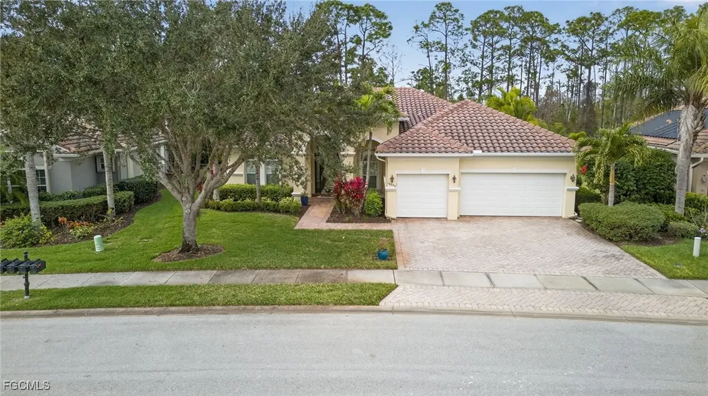 10890 Stonington Avenue Fort Myers FL 33913