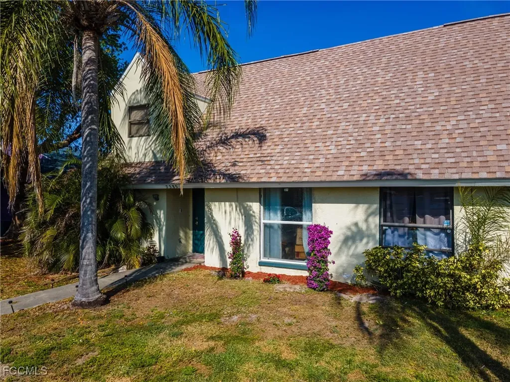 7393-7385 Albany Road Fort Myers FL 33967
