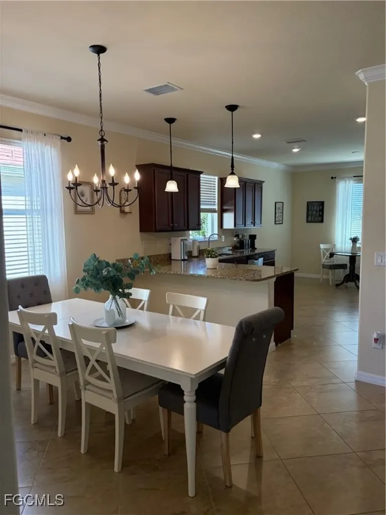 16123 Palmetto Prairie Drive Alva FL 33920