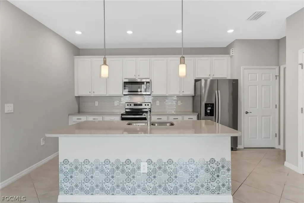 1141 S Town And River Drive Fort Myers FL 33919