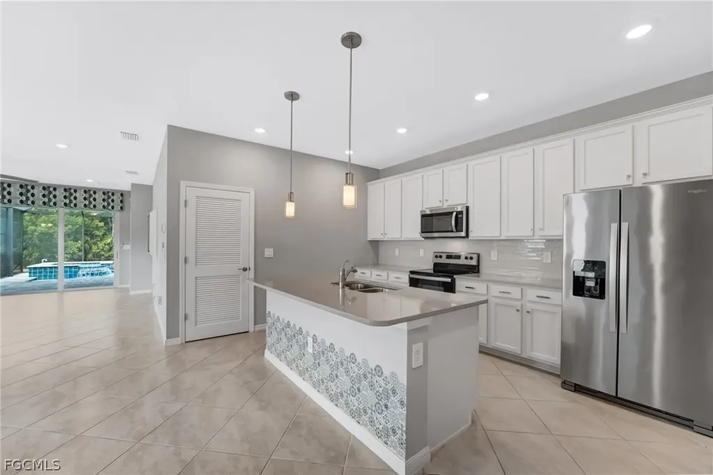 1141 S Town And River Drive Fort Myers FL 33919