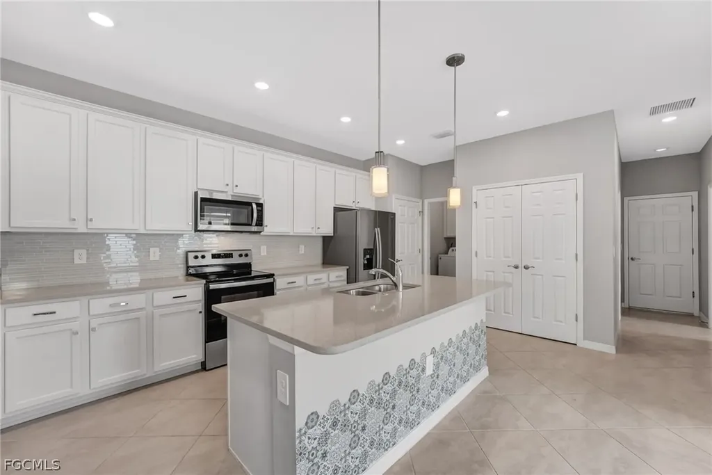 1141 S Town And River Drive Fort Myers FL 33919