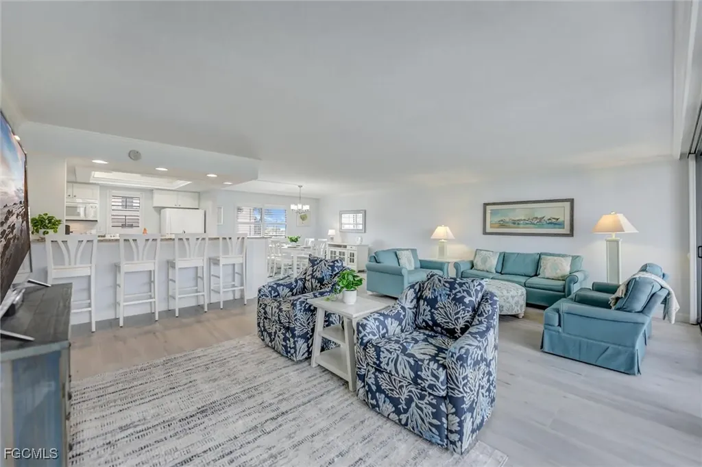 1401 Middle Gulf Drive Sanibel FL 33957