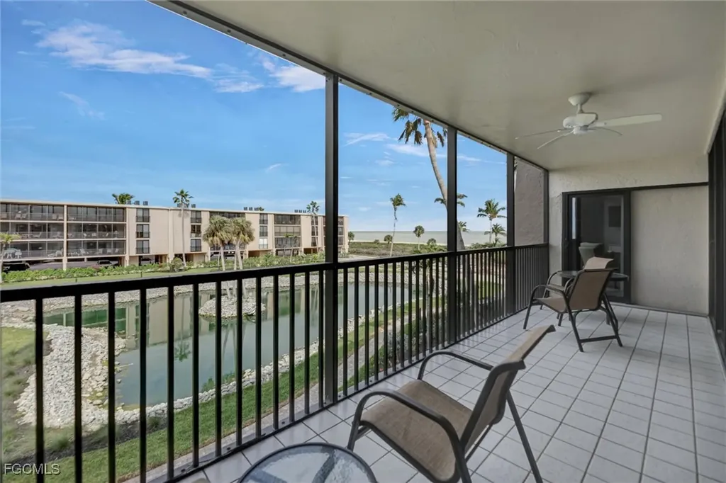 1401 Middle Gulf Drive Sanibel FL 33957