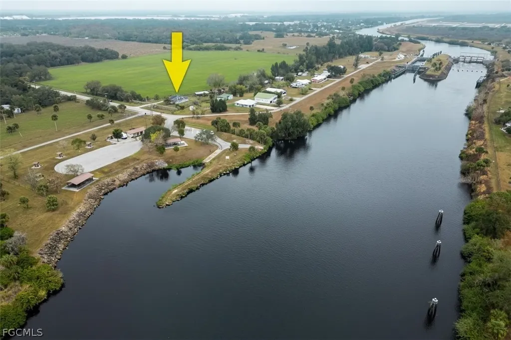 2915 Ortona Locks Road Moore Haven FL 33471