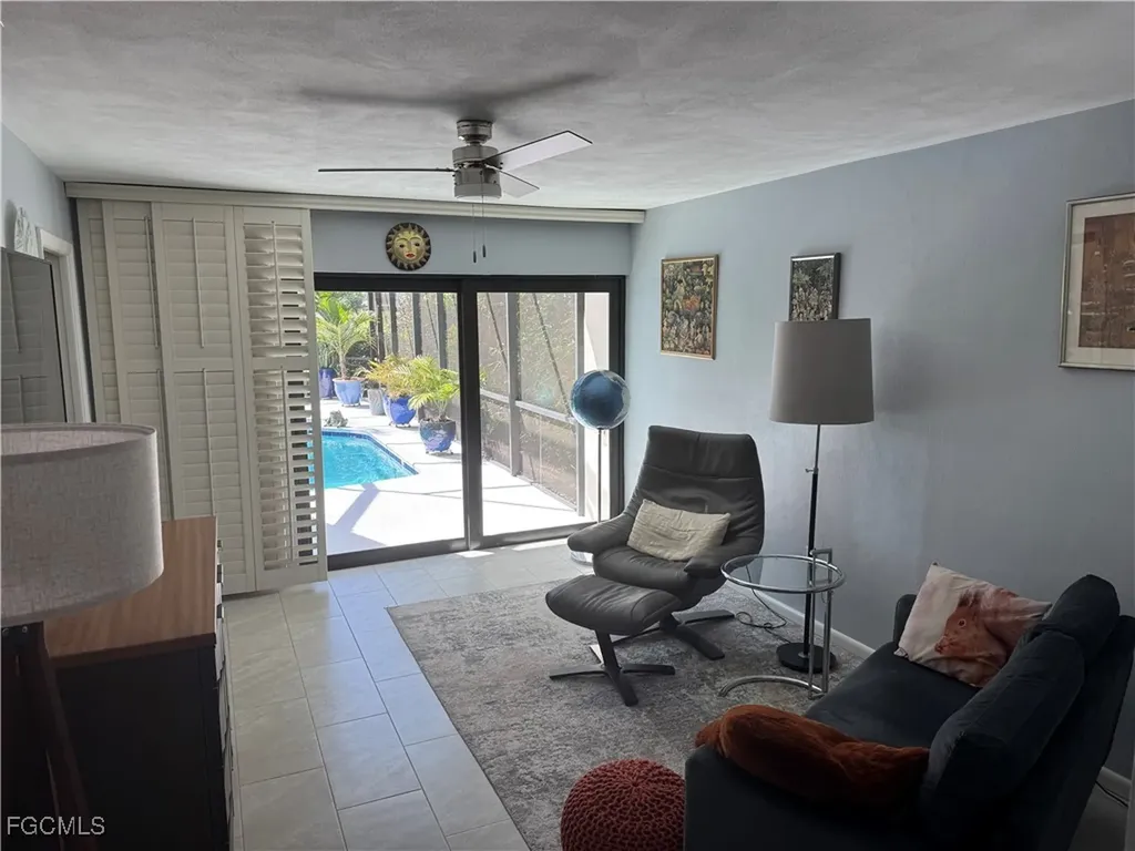 5368 Chippendale Circle W Fort Myers FL 33919