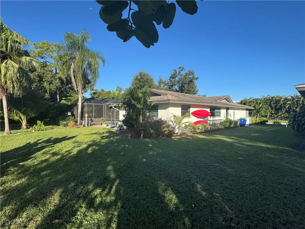5368 Chippendale Circle W Fort Myers FL 33919